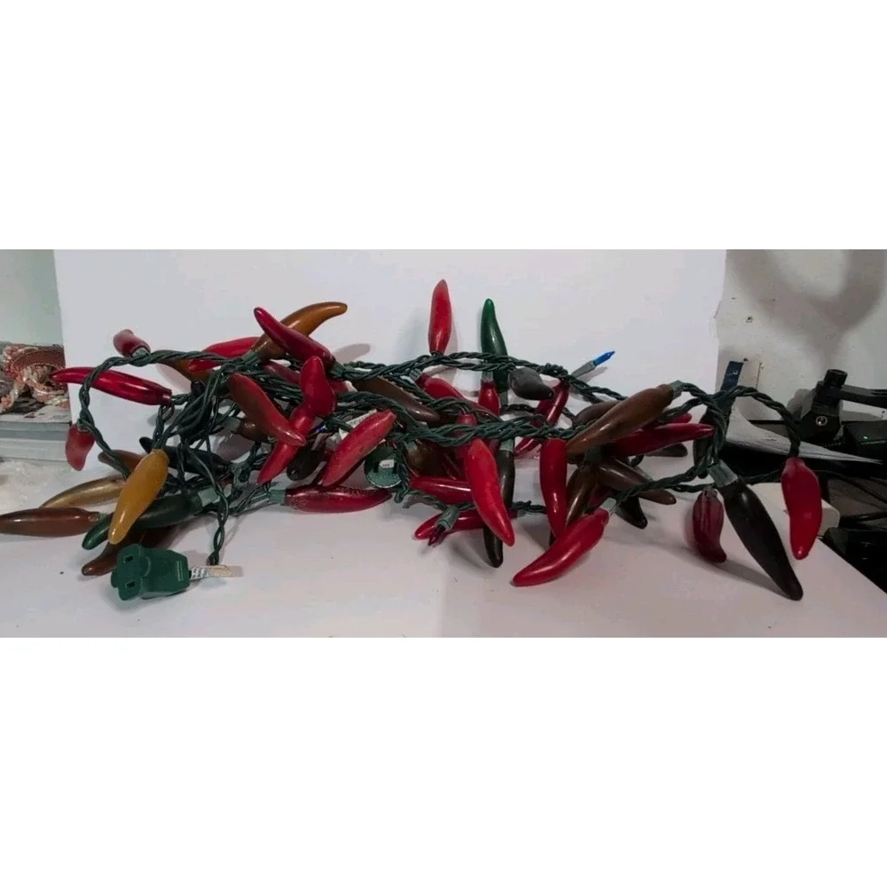 Vintage Chili Pepper Christmas Lights Set Of Two strands rubber chili cover